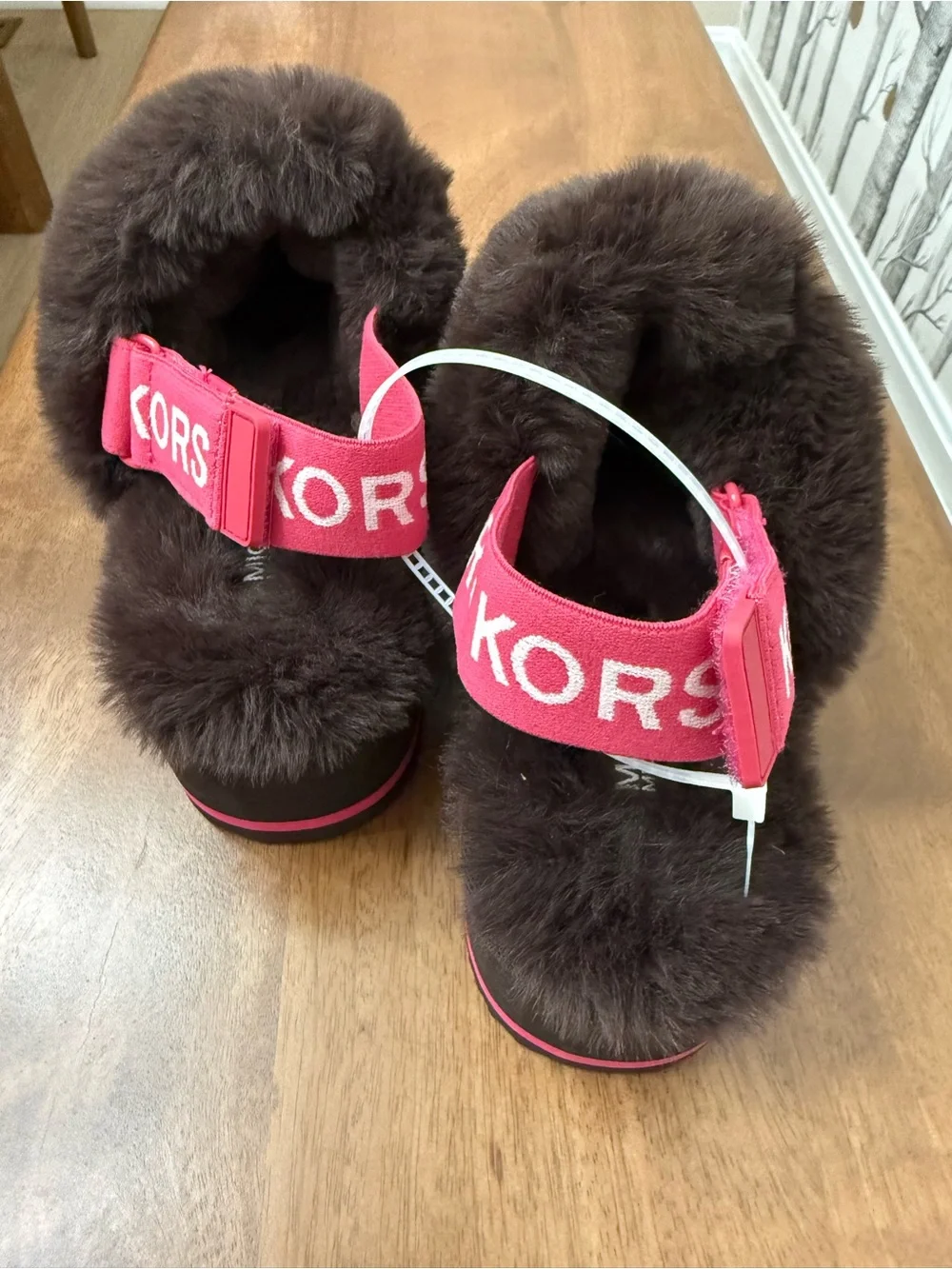 Michael Kors Fifi Platform Slippers Size 8.5